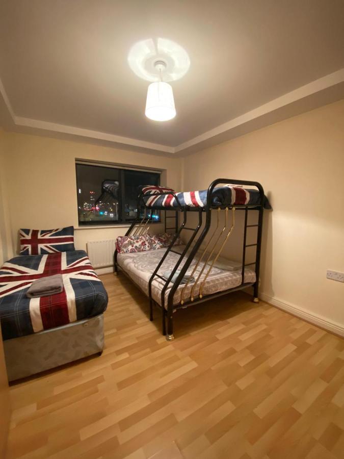 The Sentinel Tower Airport Apartments Ballymun Eksteriør billede