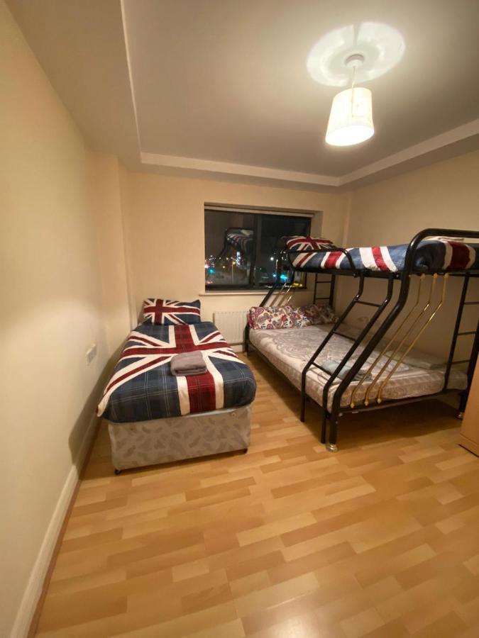 The Sentinel Tower Airport Apartments Ballymun Eksteriør billede