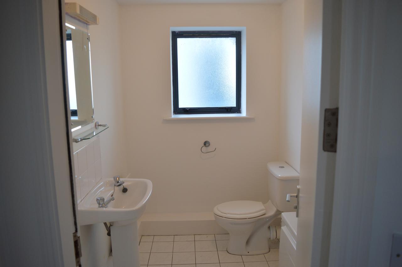 The Sentinel Tower Airport Apartments Ballymun Eksteriør billede