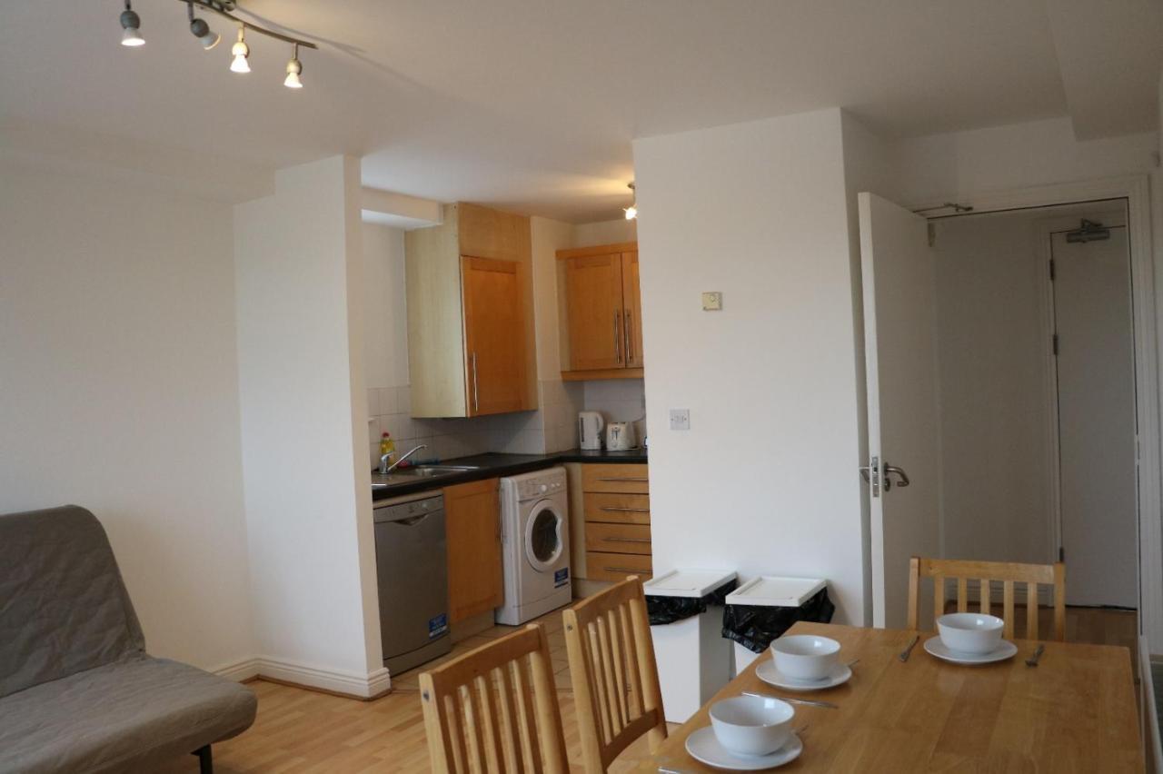 The Sentinel Tower Airport Apartments Ballymun Eksteriør billede
