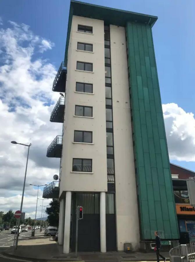 The Sentinel Tower Airport Apartments Ballymun Eksteriør billede